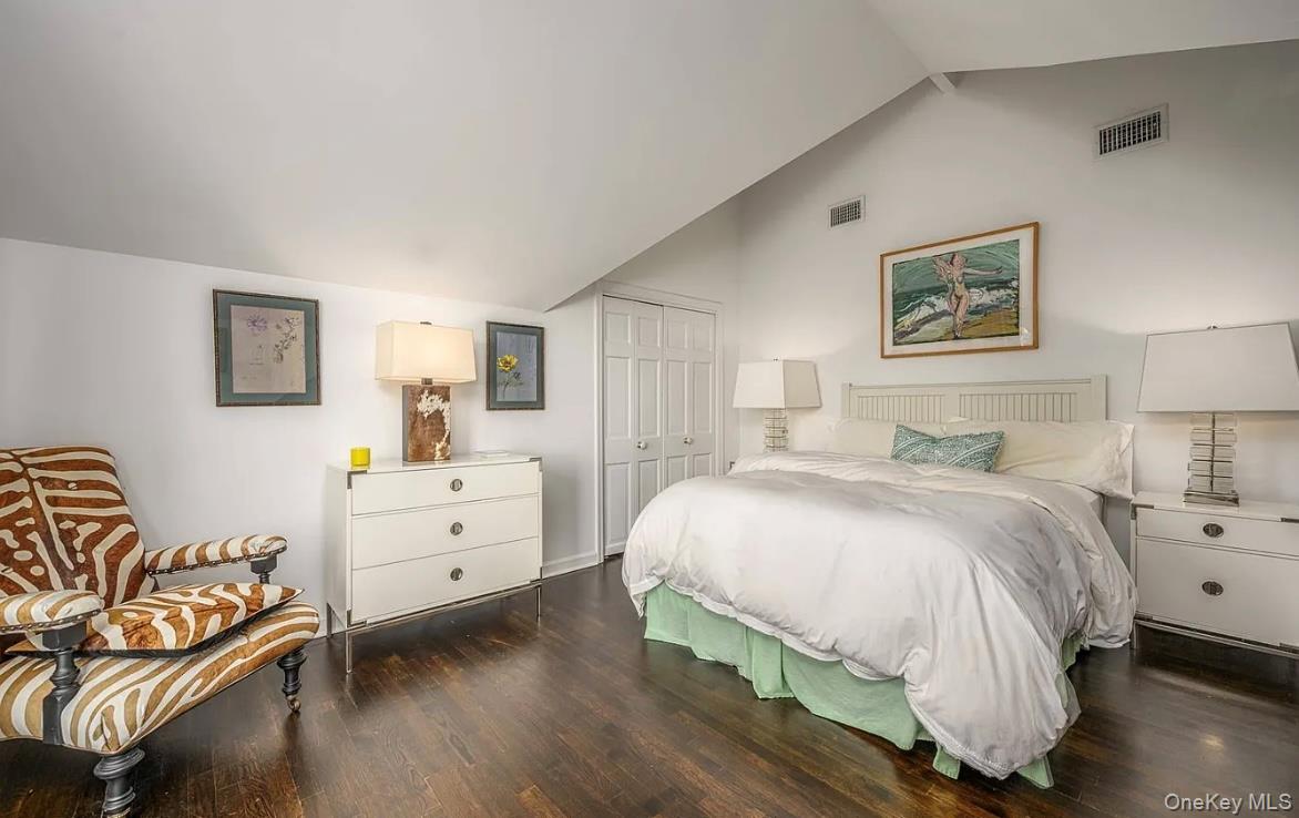 972 Noyack Path, Water Mill, NY 11976