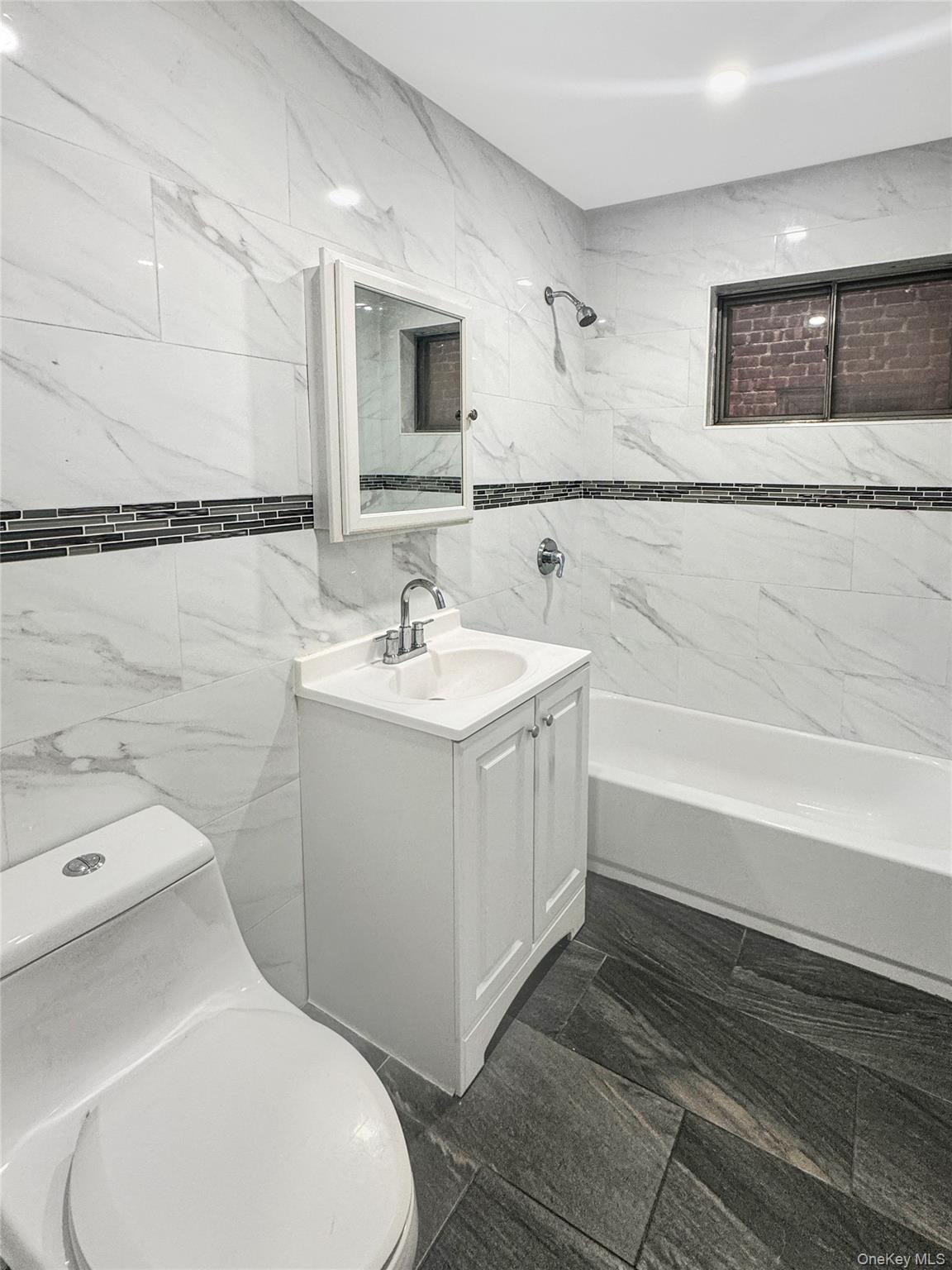 1815 Mahan Avenue, Bronx, NY 10461