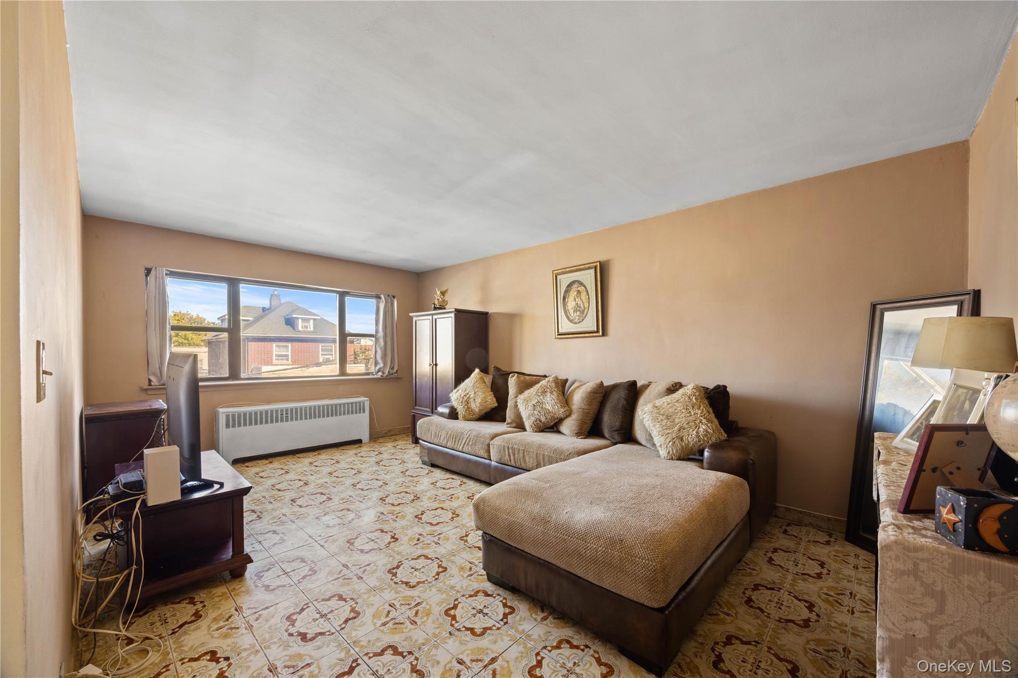 1815 Mahan Avenue, Bronx, NY 10461