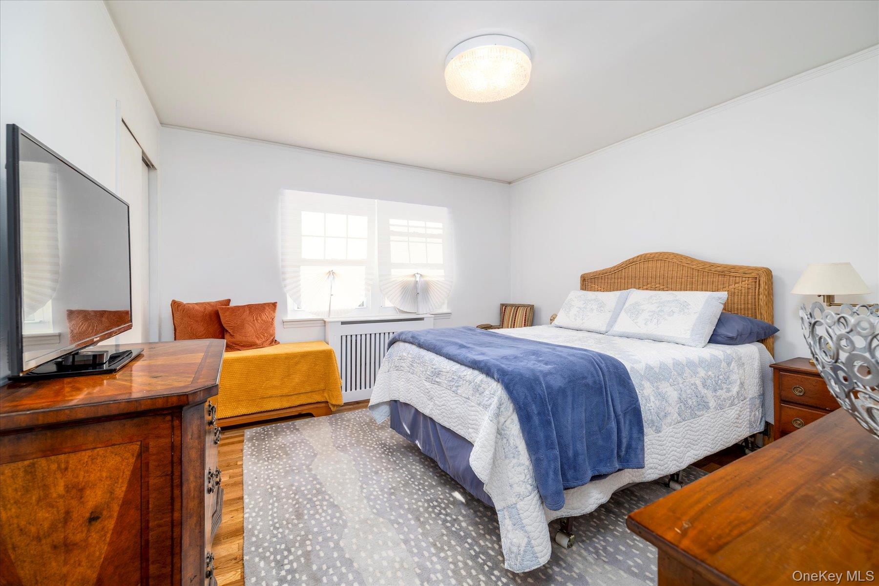 2068 28th Street, Astoria, NY 11105