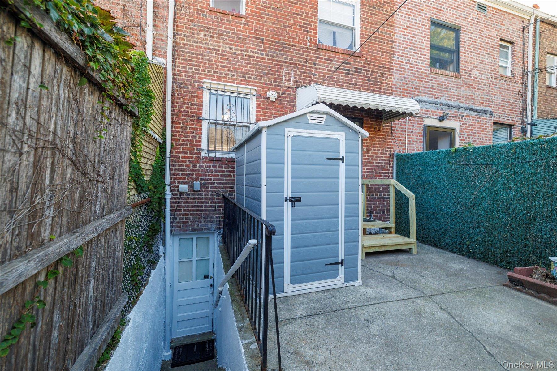 2068 28th Street, Astoria, NY 11105