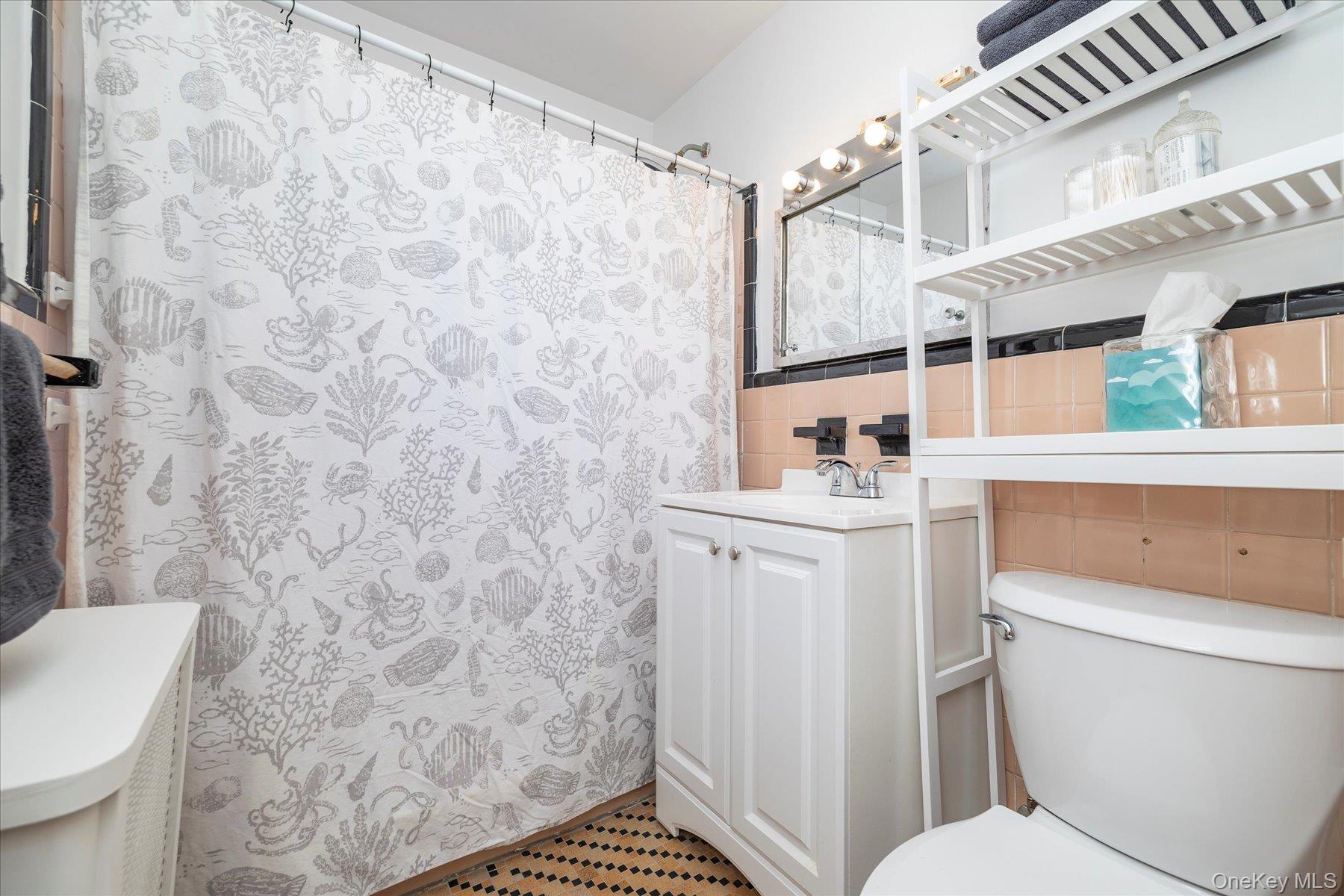 2068 28th Street, Astoria, NY 11105