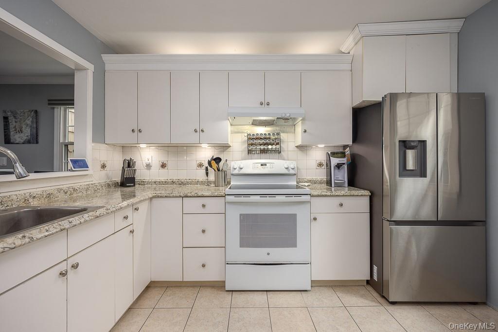 152 Branchwood Lane, Nanuet, NY 10954