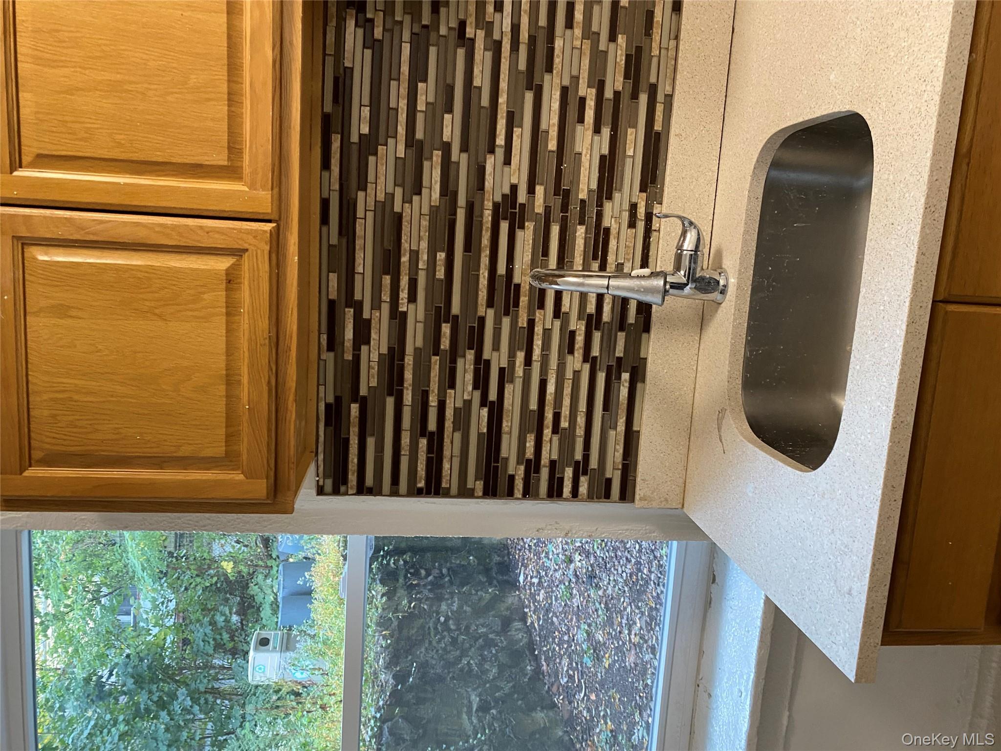 154 Radford Street # 1F, Yonkers, NY 10705