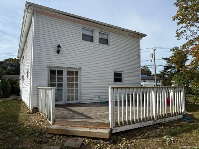 120 Lockwood Avenue, Huntington, NY 11746