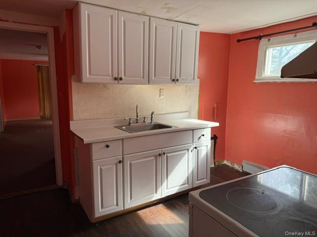 120 Lockwood Avenue, Huntington, NY 11746