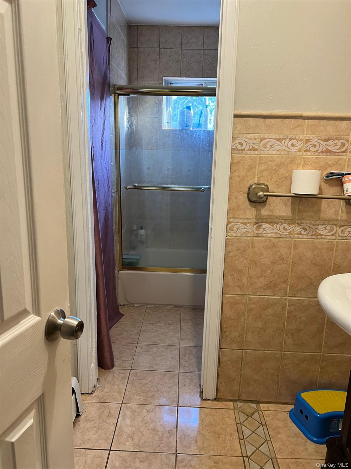 120 Lockwood Avenue, Huntington, NY 11746