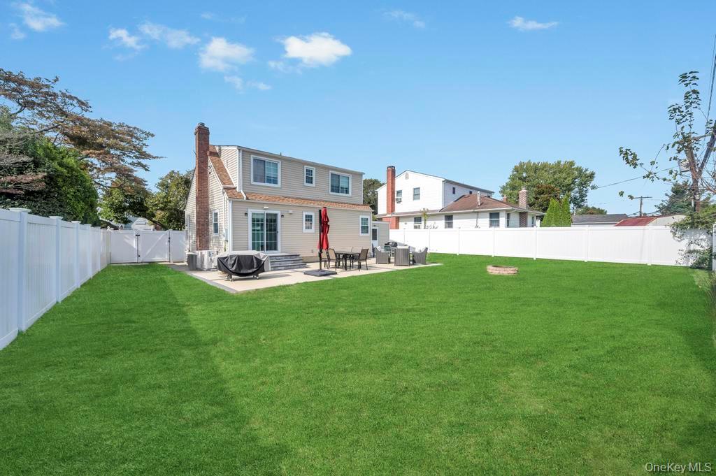 131 Lee Avenue, Hicksville, NY 11801