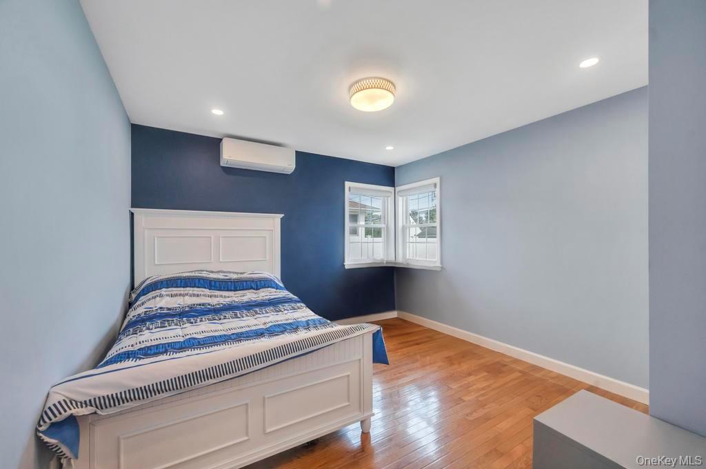 131 Lee Avenue, Hicksville, NY 11801