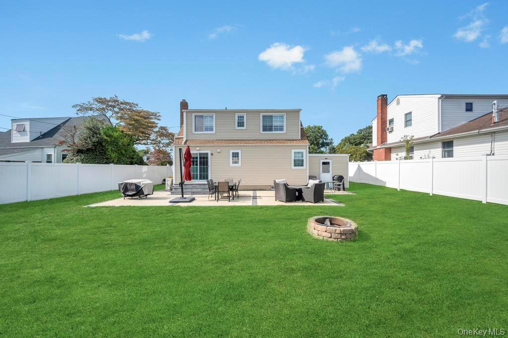 131 Lee Avenue, Hicksville, NY 11801