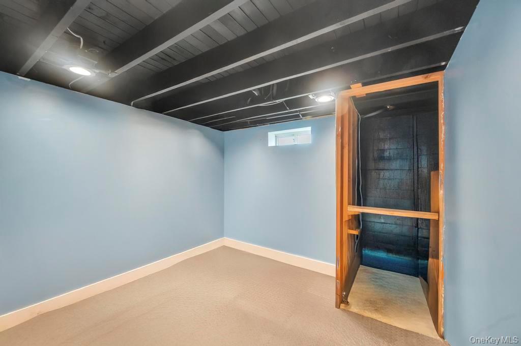 131 Lee Avenue, Hicksville, NY 11801