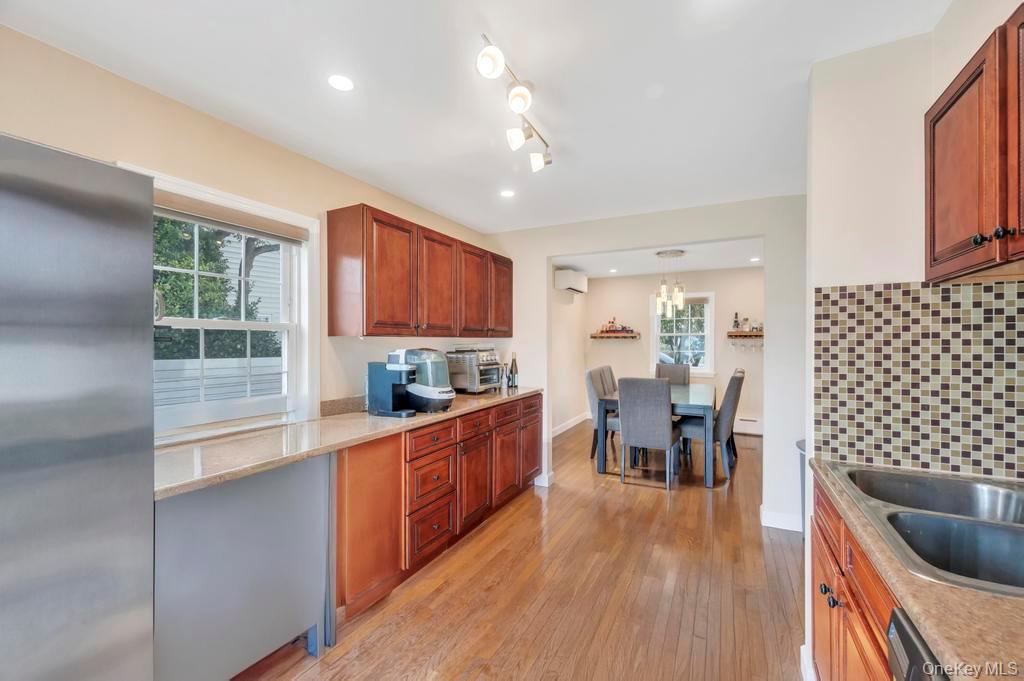 131 Lee Avenue, Hicksville, NY 11801