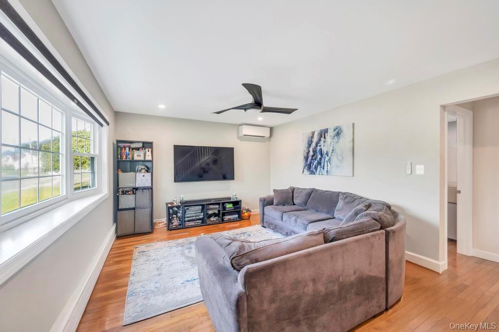 131 Lee Avenue, Hicksville, NY 11801