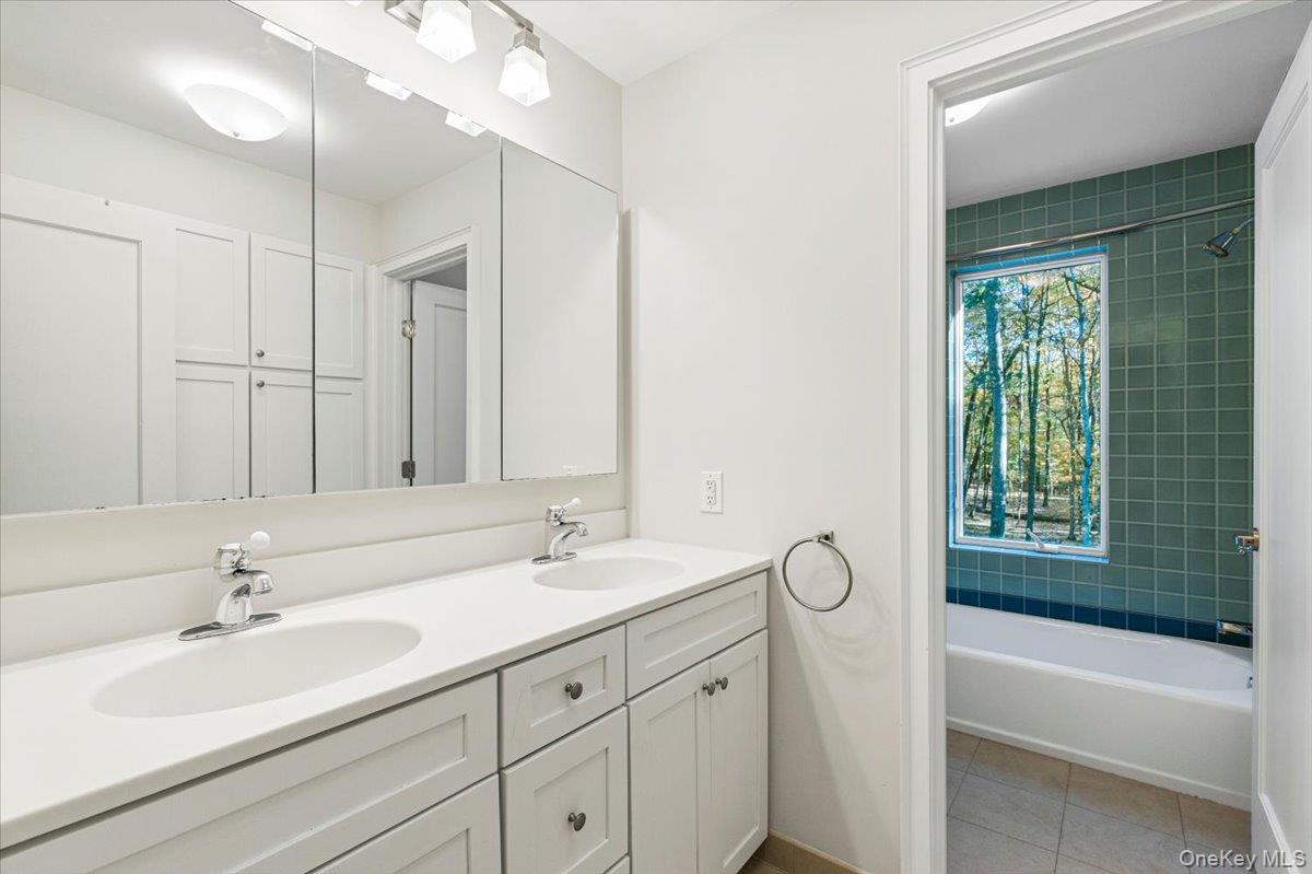 39 Whittier Hills Road, North Salem, NY 10560