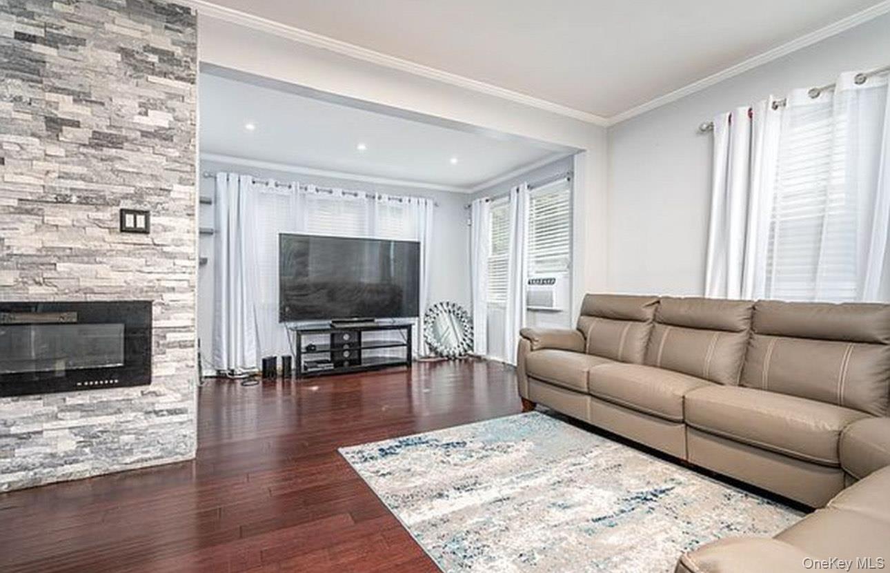 24111 Weller Avenue, Rosedale, NY 11422