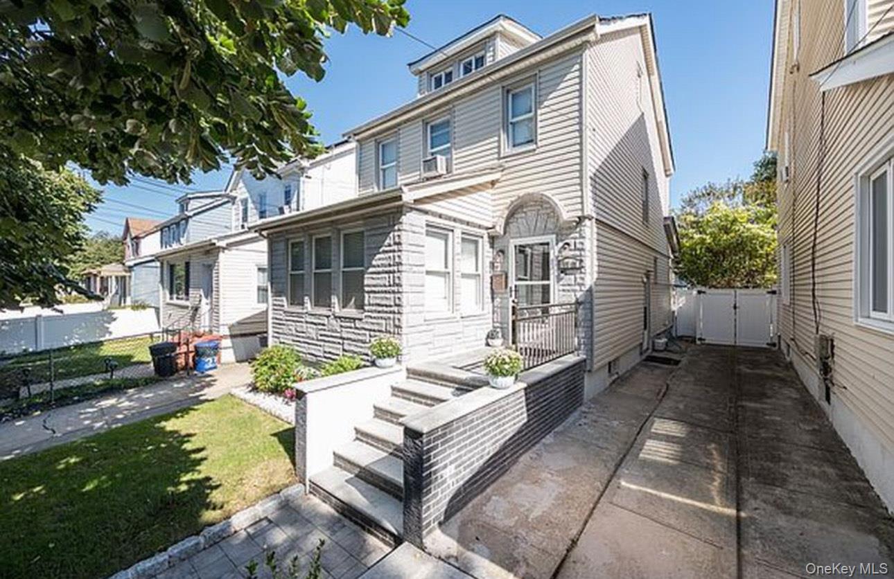 24111 Weller Avenue, Rosedale, NY 11422