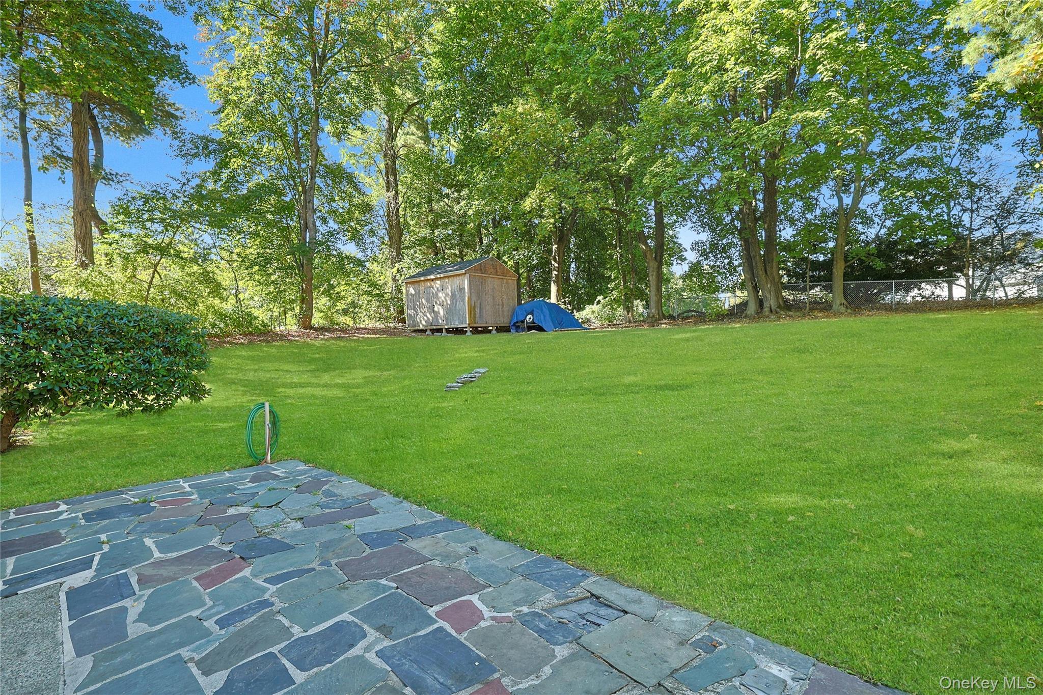 2887 Old Yorktown Road, Yorktown Heights, NY 10598