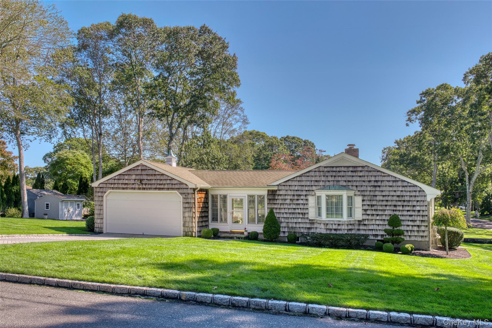 750 Mayflower Road, Mattituck, NY 11952