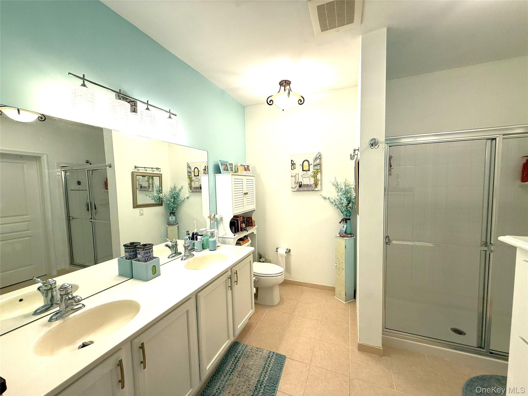 1634 Finch Lane, Central Islip, NY 11722