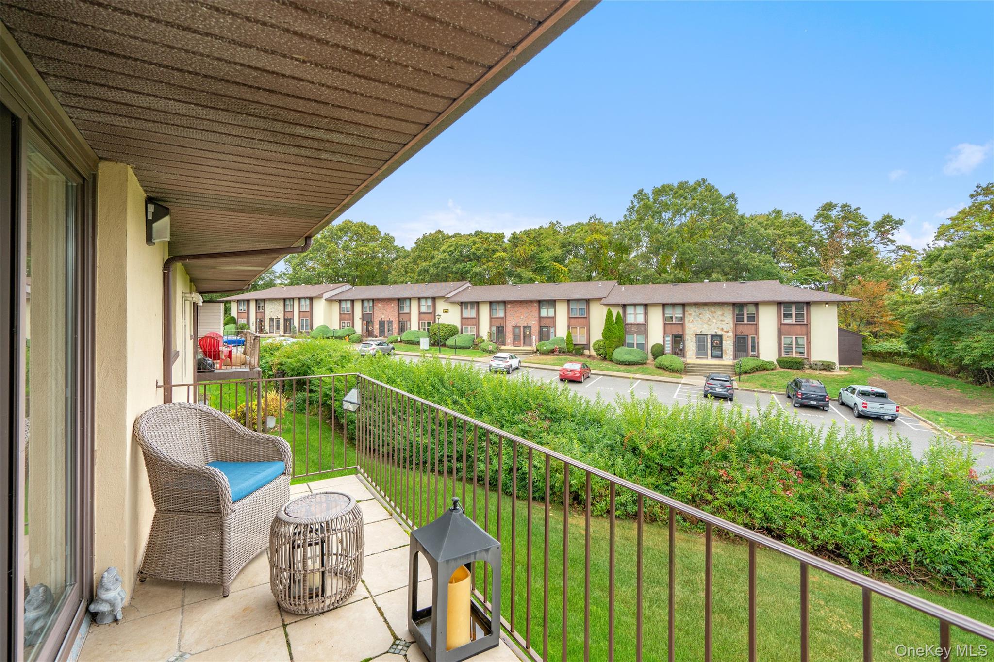 8 Eucalyptus Court # 8, Selden, NY 11784