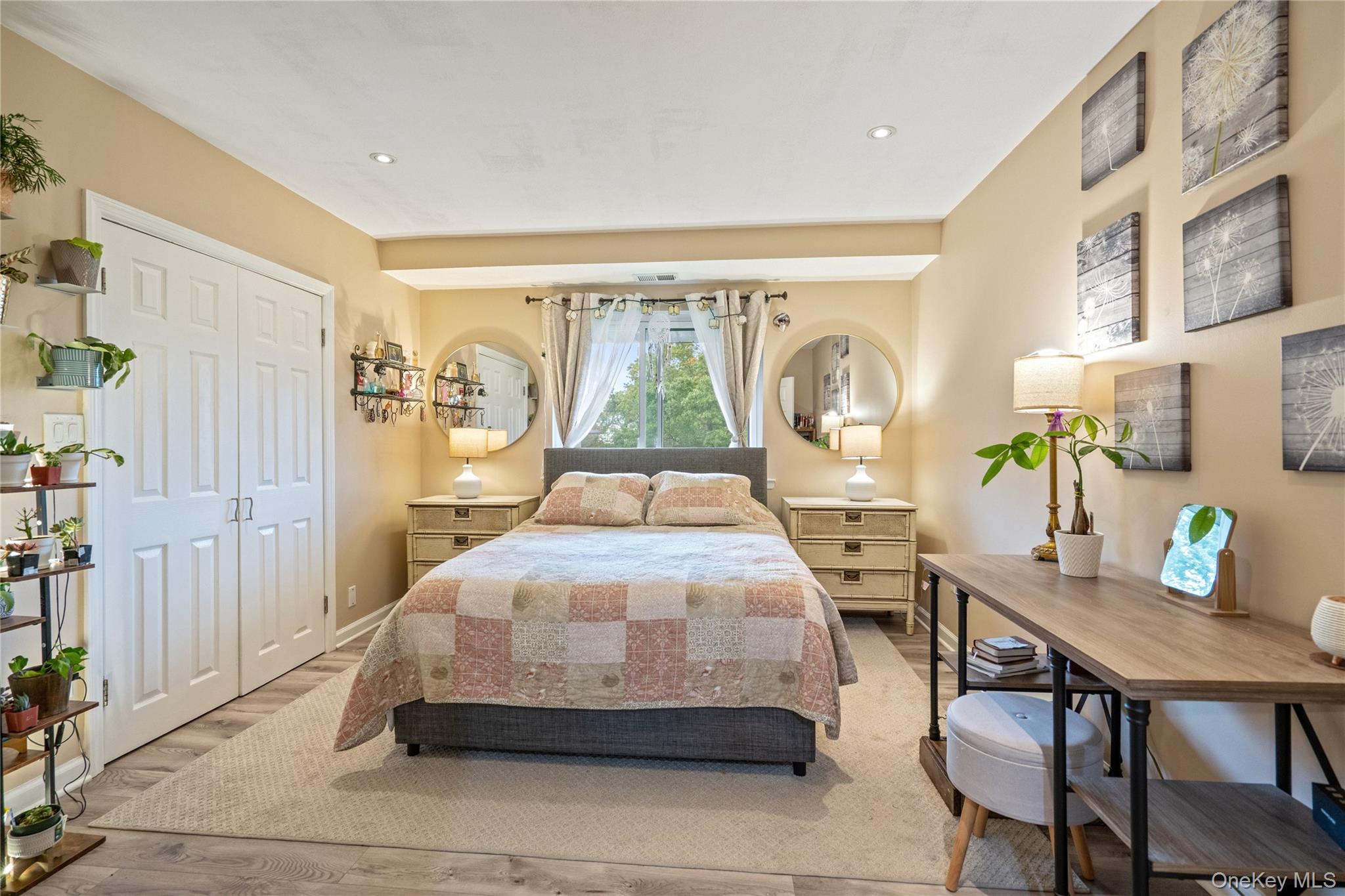 8 Eucalyptus Court # 8, Selden, NY 11784