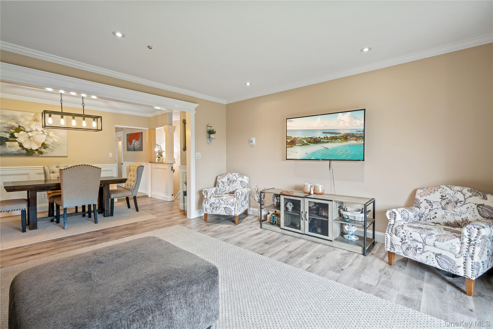 8 Eucalyptus Court # 8, Selden, NY 11784