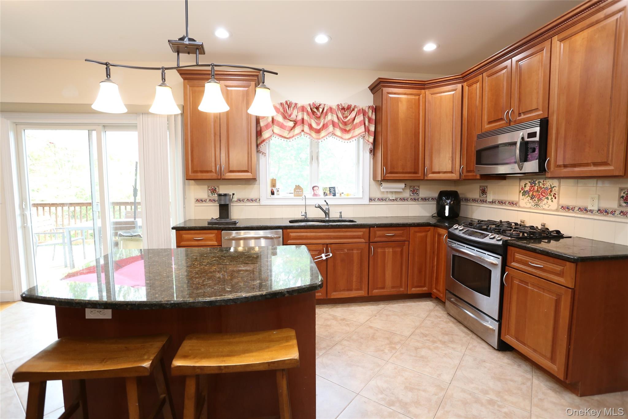 79 E Hall Avenue, New City, NY 10956