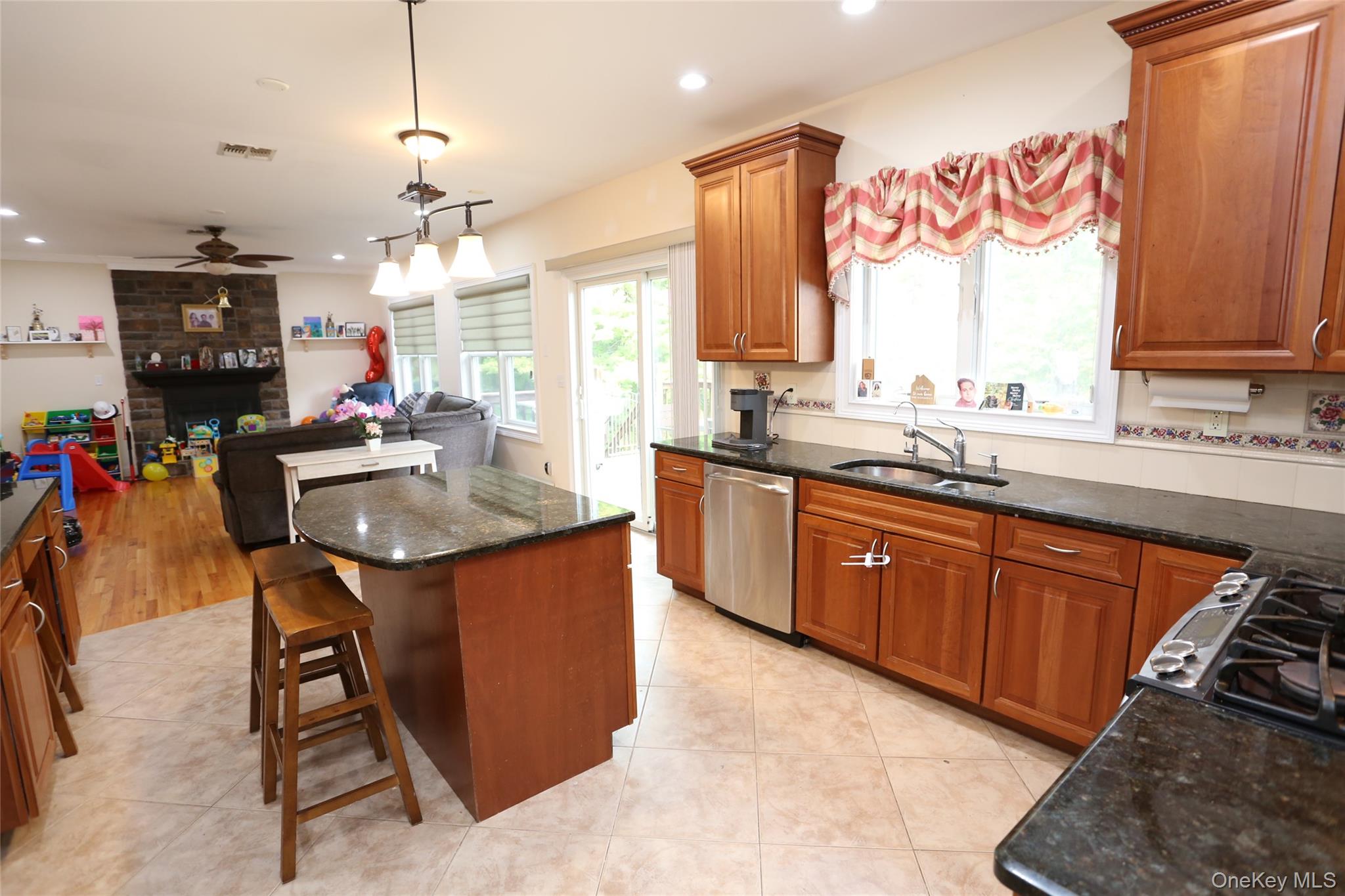 79 E Hall Avenue, New City, NY 10956