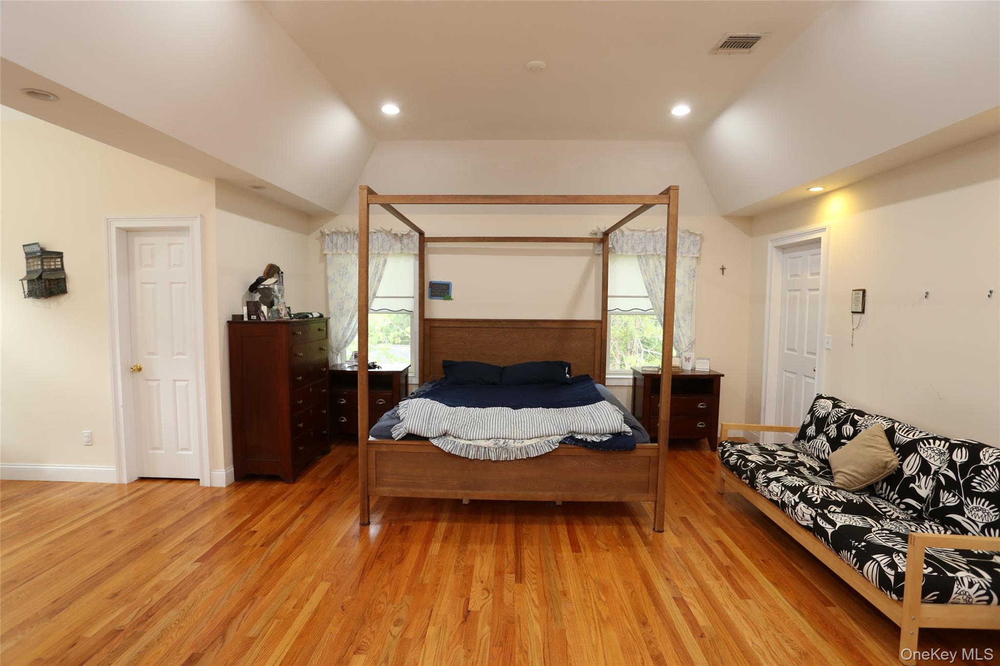 79 E Hall Avenue, New City, NY 10956