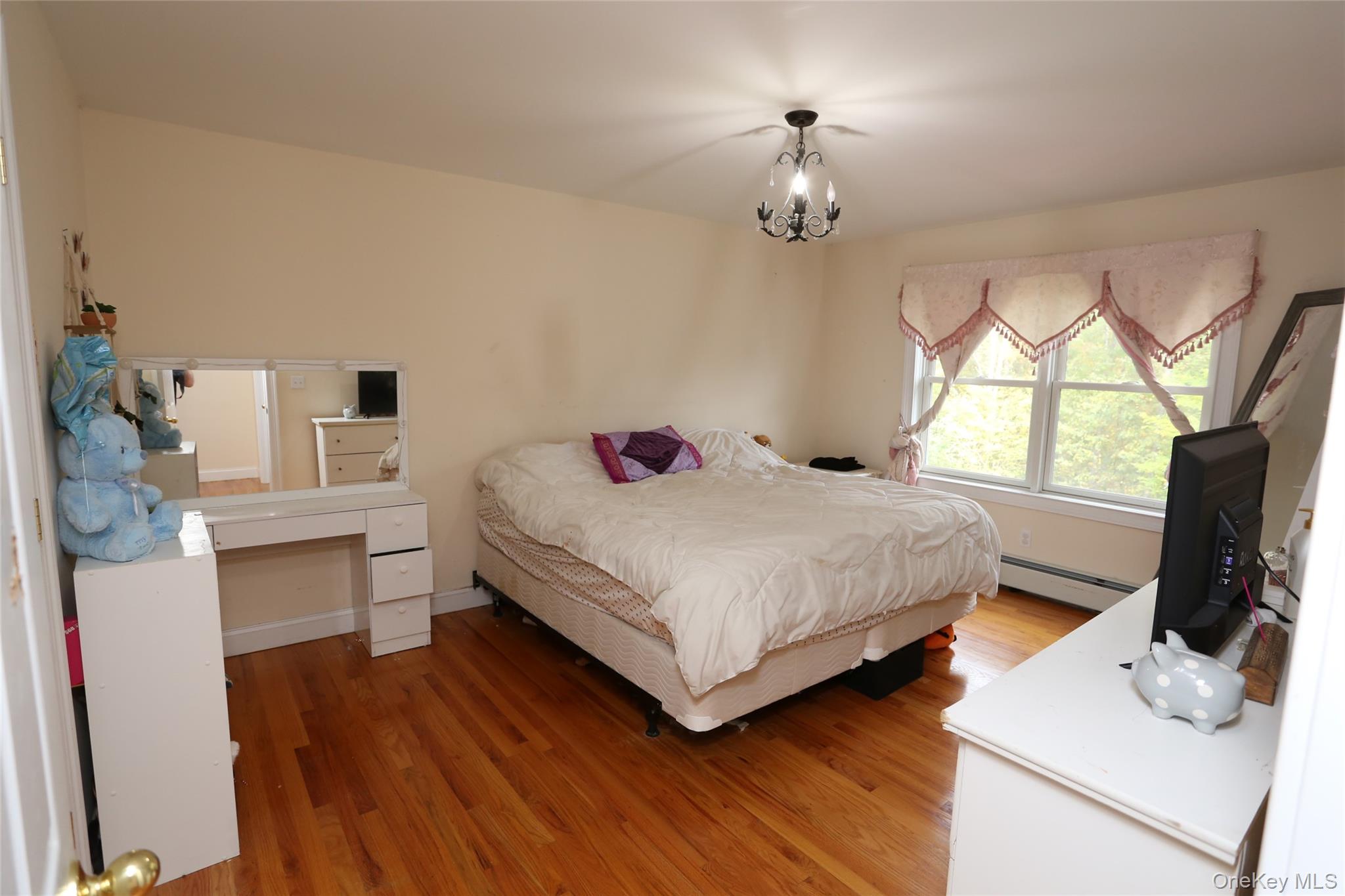 79 E Hall Avenue, New City, NY 10956