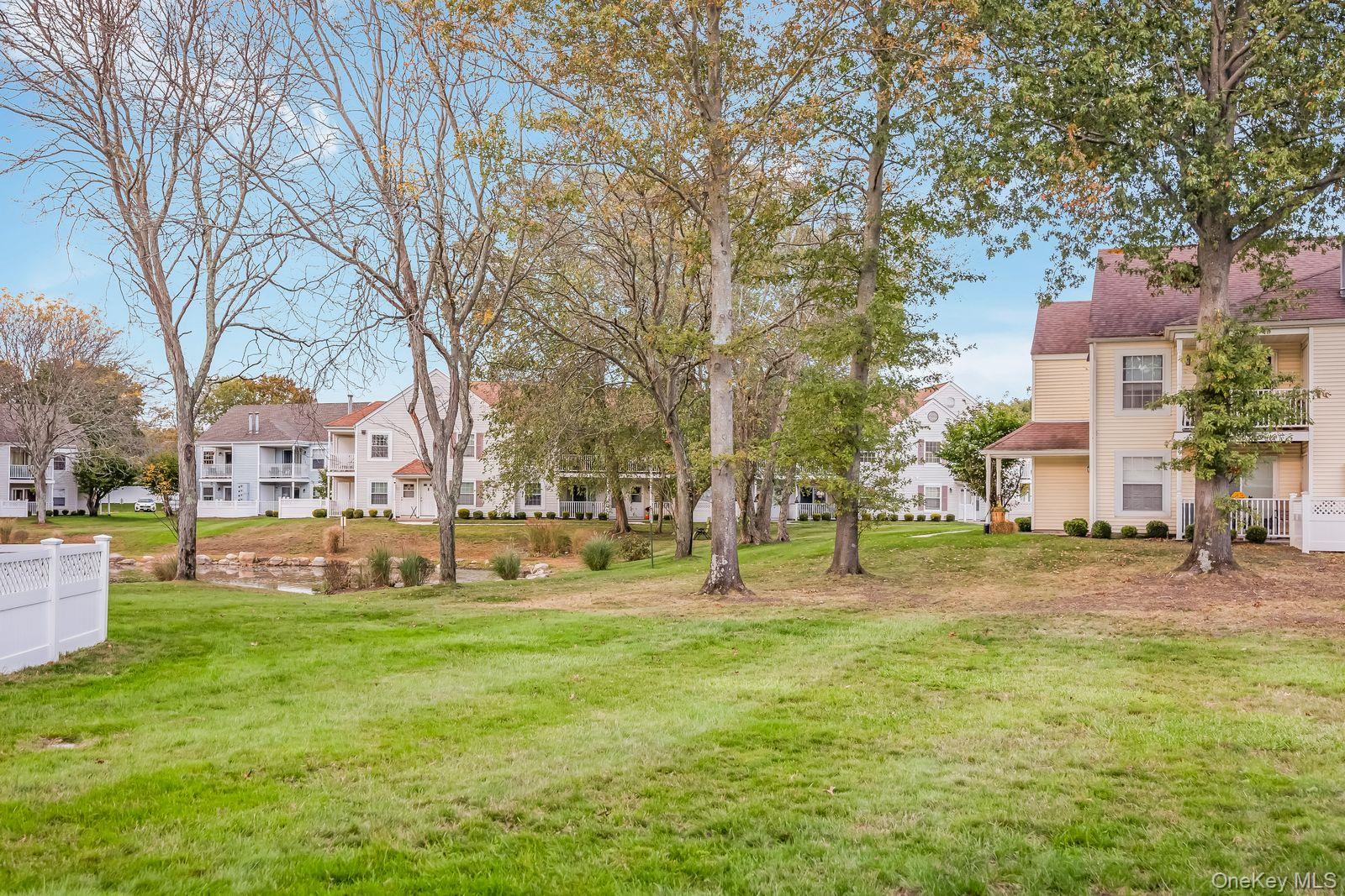 5 Fairview Circle, Middle Island, NY 11953