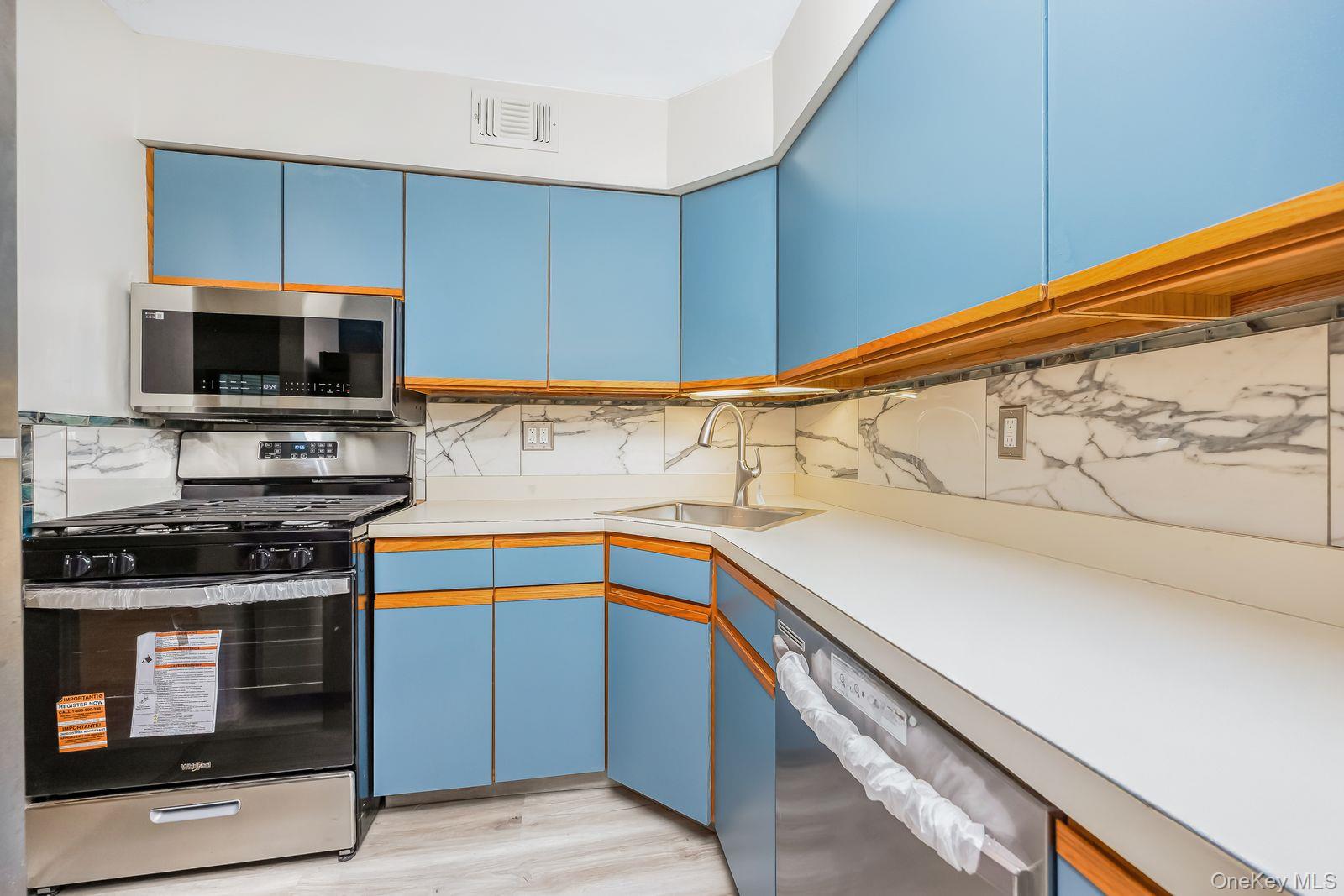 5 Fairview Circle, Middle Island, NY 11953