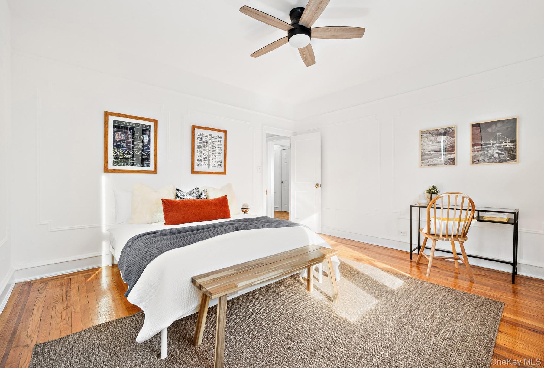 41-42 42nd # E4, Sunnyside, NY 11104