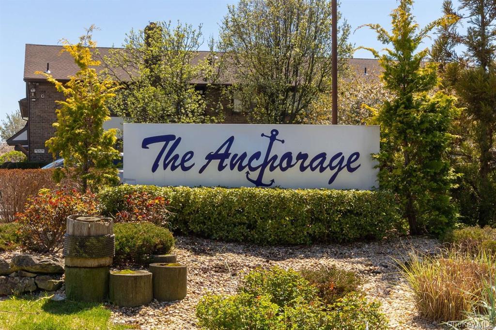 107 Mariners Way, Copiague, NY 11726