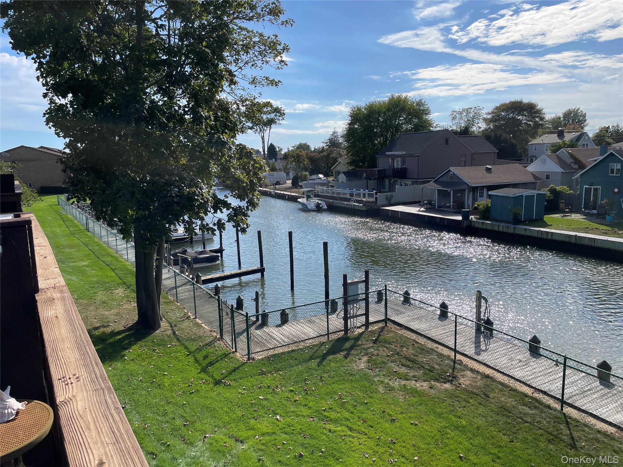 107 Mariners Way, Copiague, NY 11726