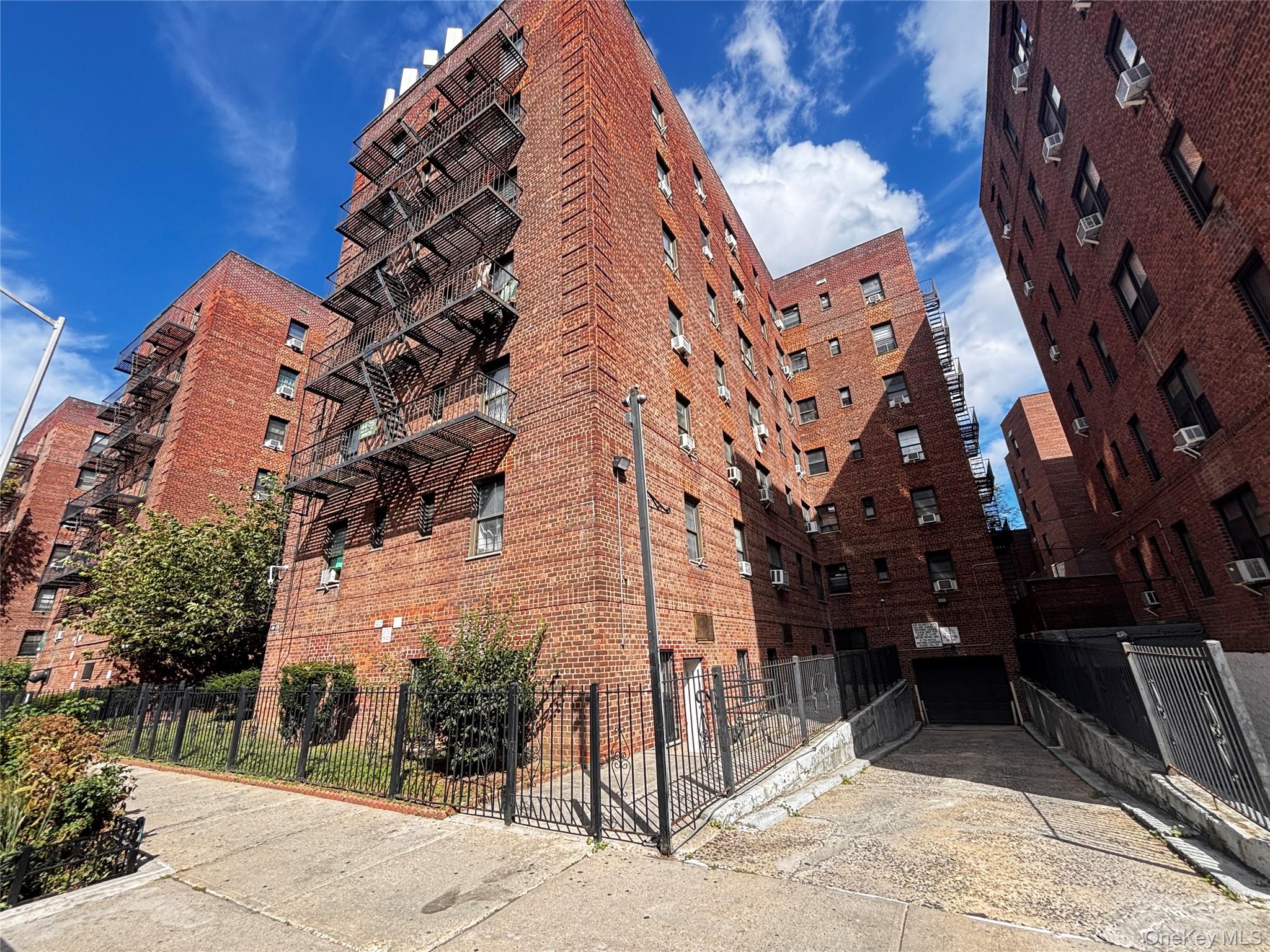 44-25 Macnish Street # 4A, Elmhurst, NY 11373