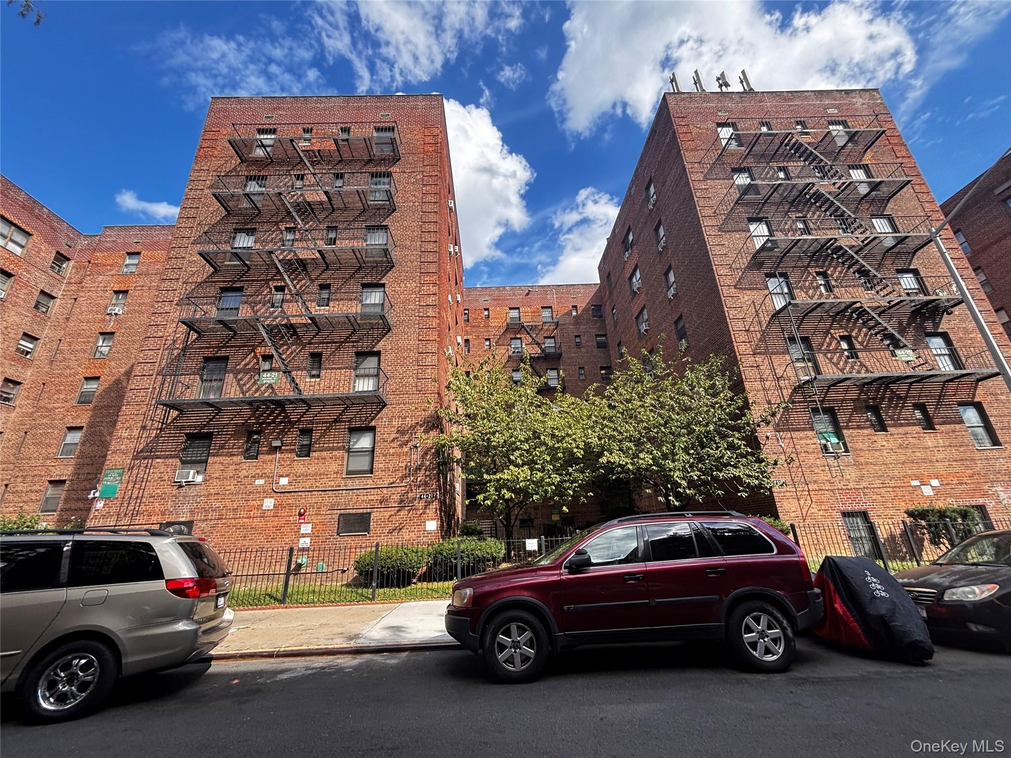 44-25 Macnish Street # 4A, Elmhurst, NY 11373