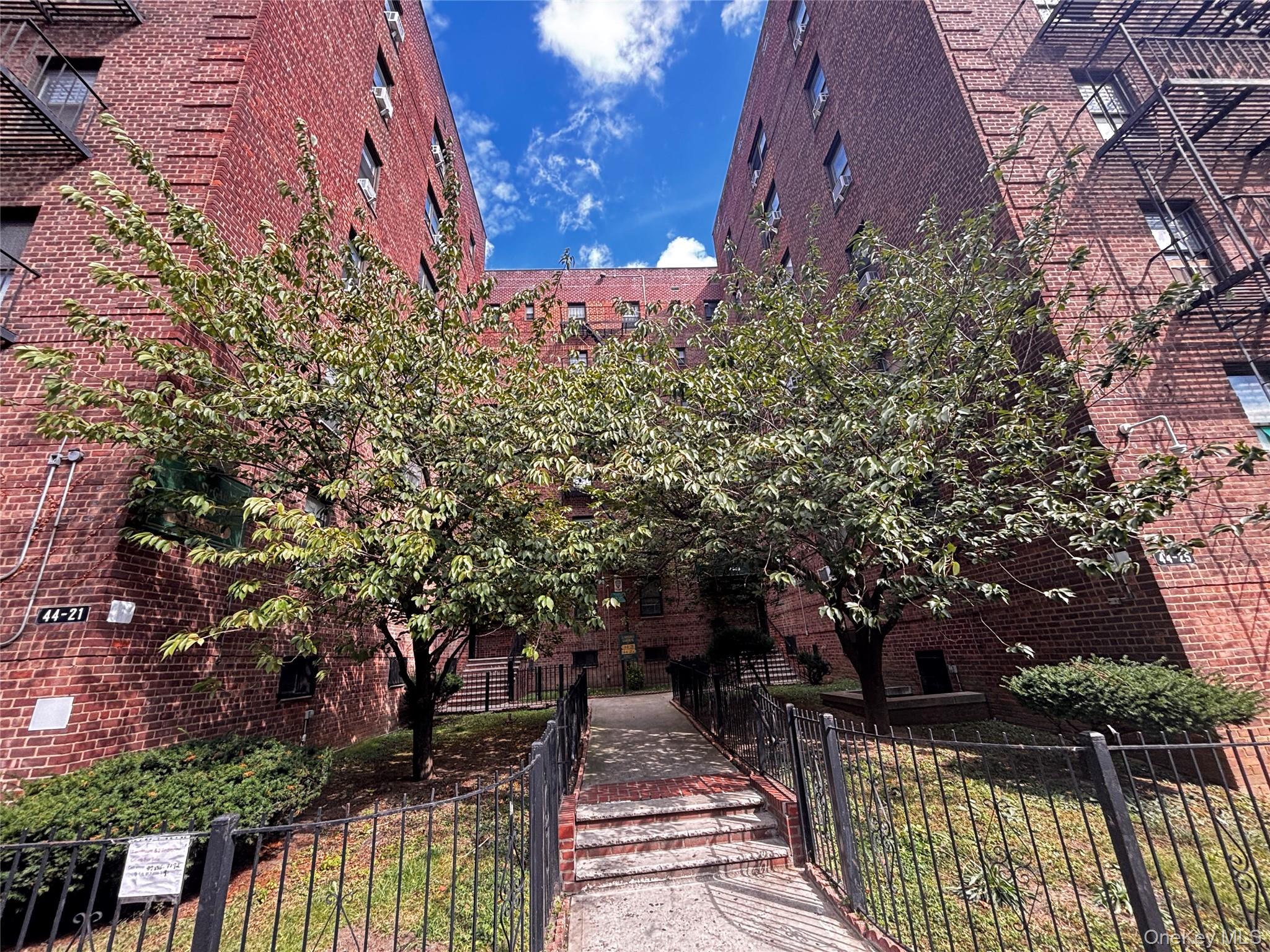 44-25 Macnish Street # 4A, Elmhurst, NY 11373