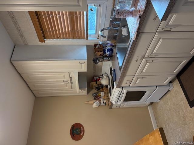 60 Monroe Street, Lynbrook, NY 11563