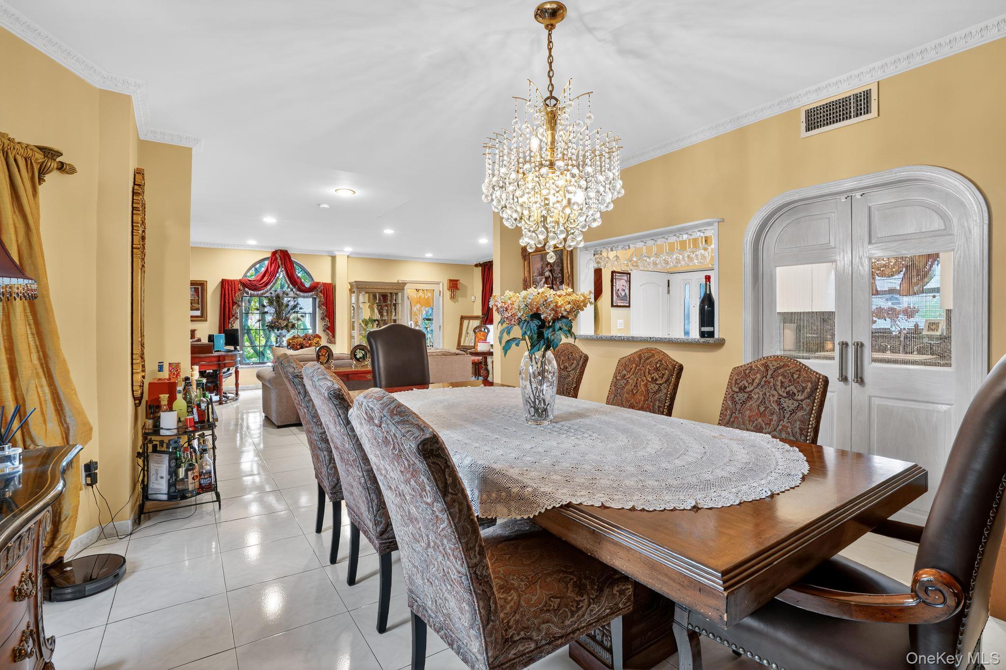 915 Malba Drive, Malba, NY 11357