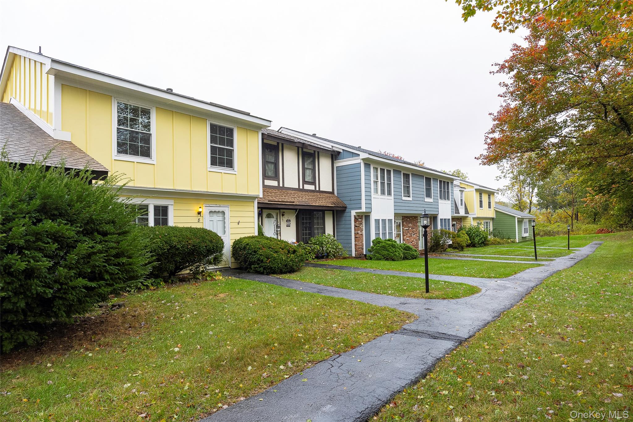 8 Sunny Brook Circle, Highland, NY 12528