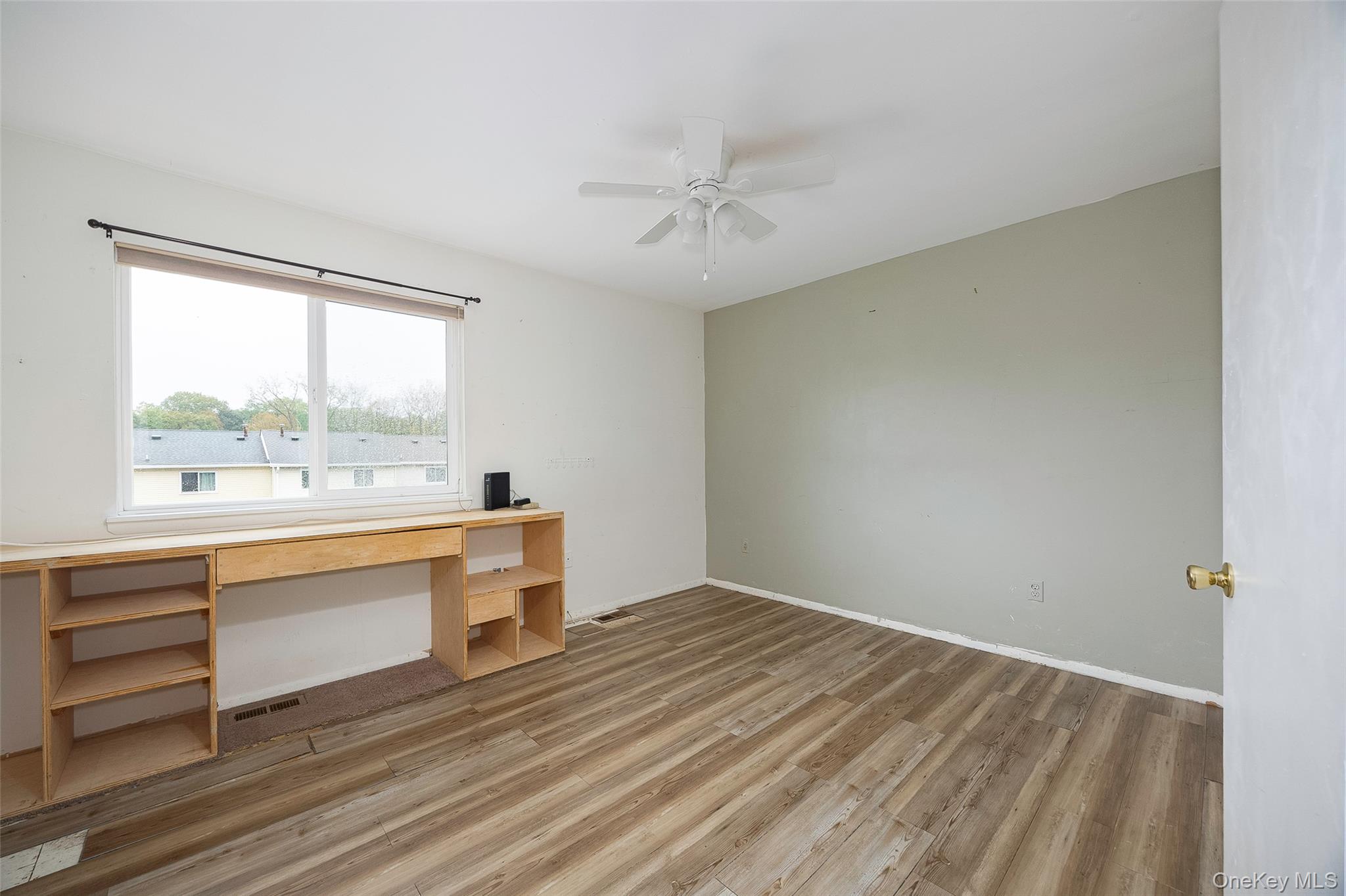 8 Sunny Brook Circle, Highland, NY 12528