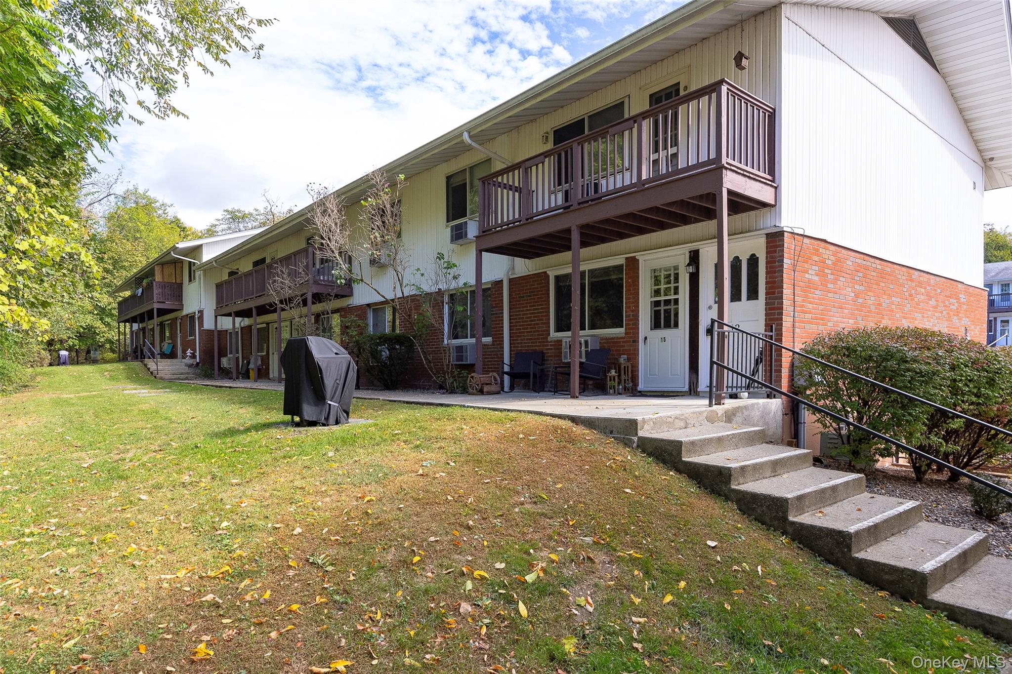 321 Titusville Road # D12, Poughkeepsie, NY 12603