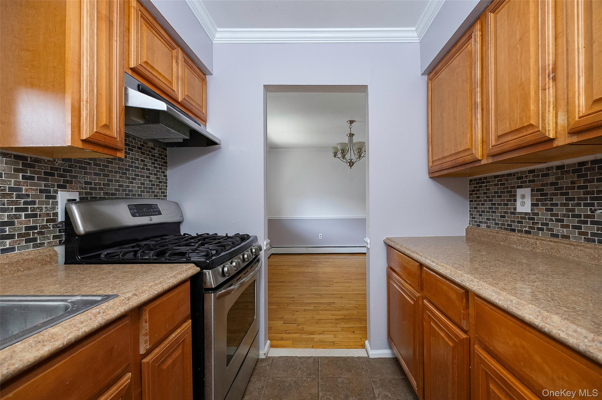 321 Titusville Road # D12, Poughkeepsie, NY 12603