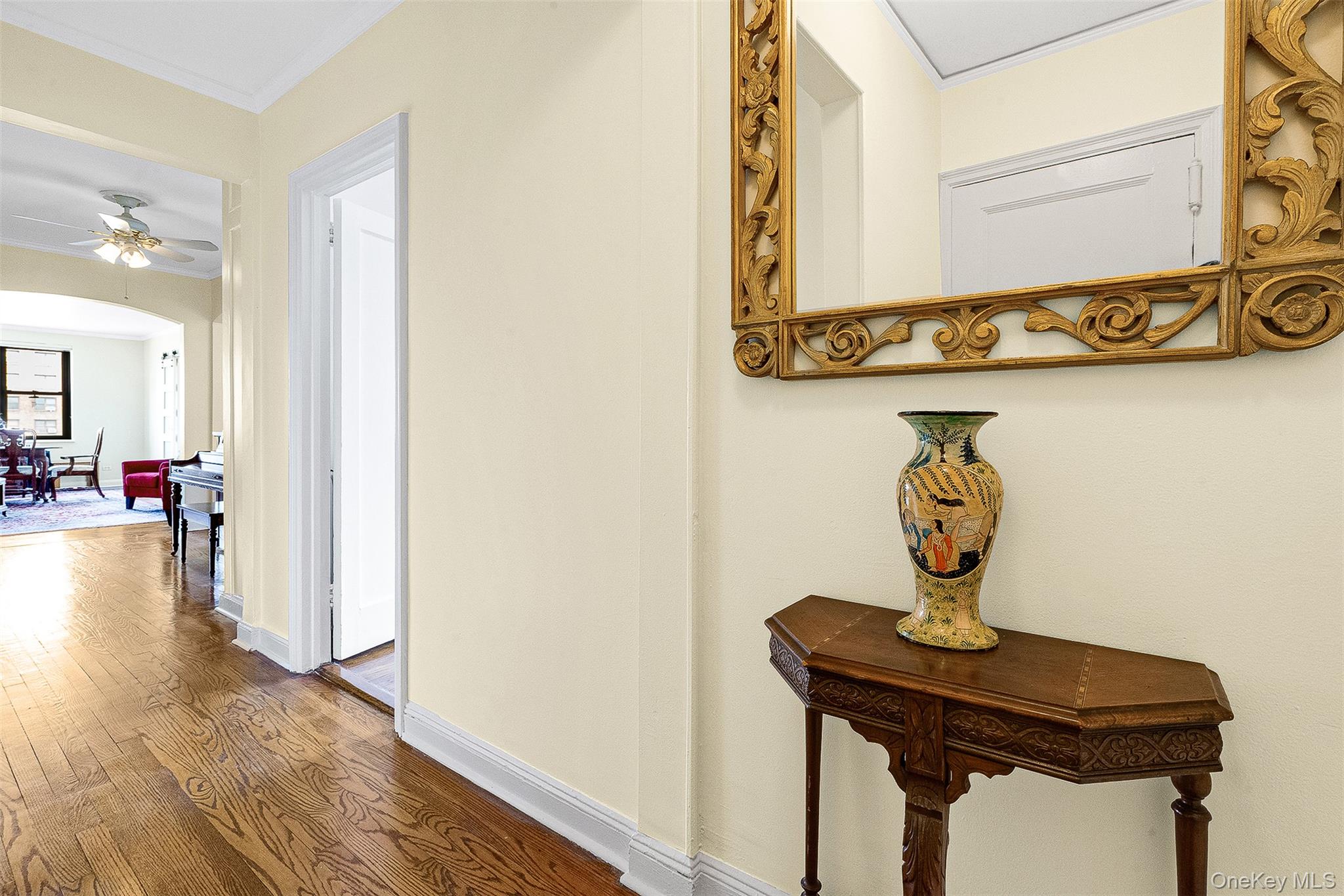 98-120 Queens Boulevard # 5/D, Rego Park, NY 11374