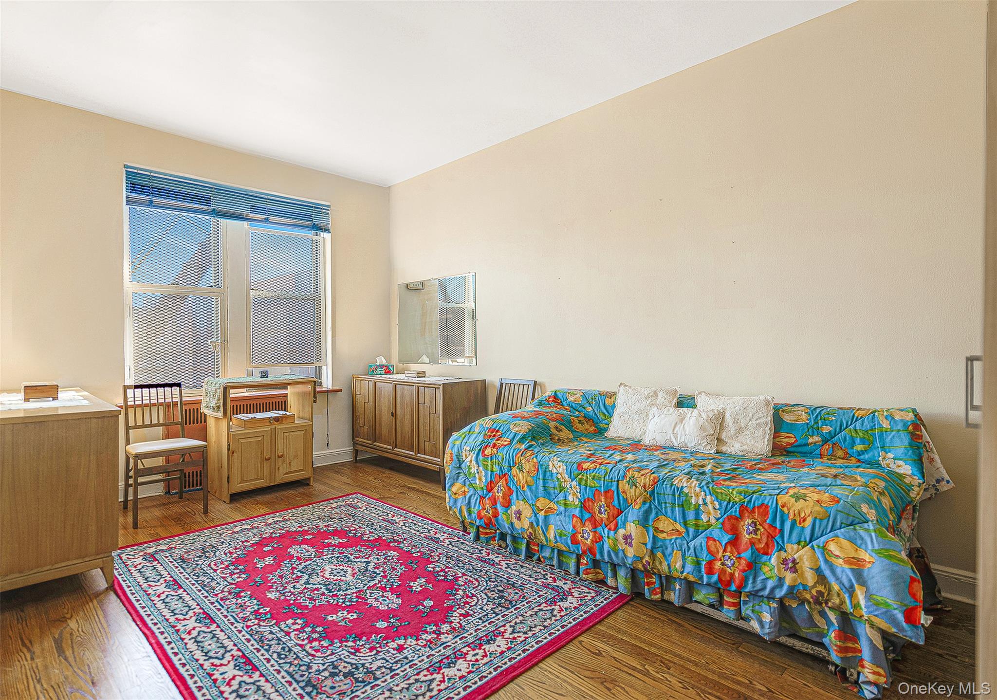 98-120 Queens Boulevard # 5/D, Rego Park, NY 11374