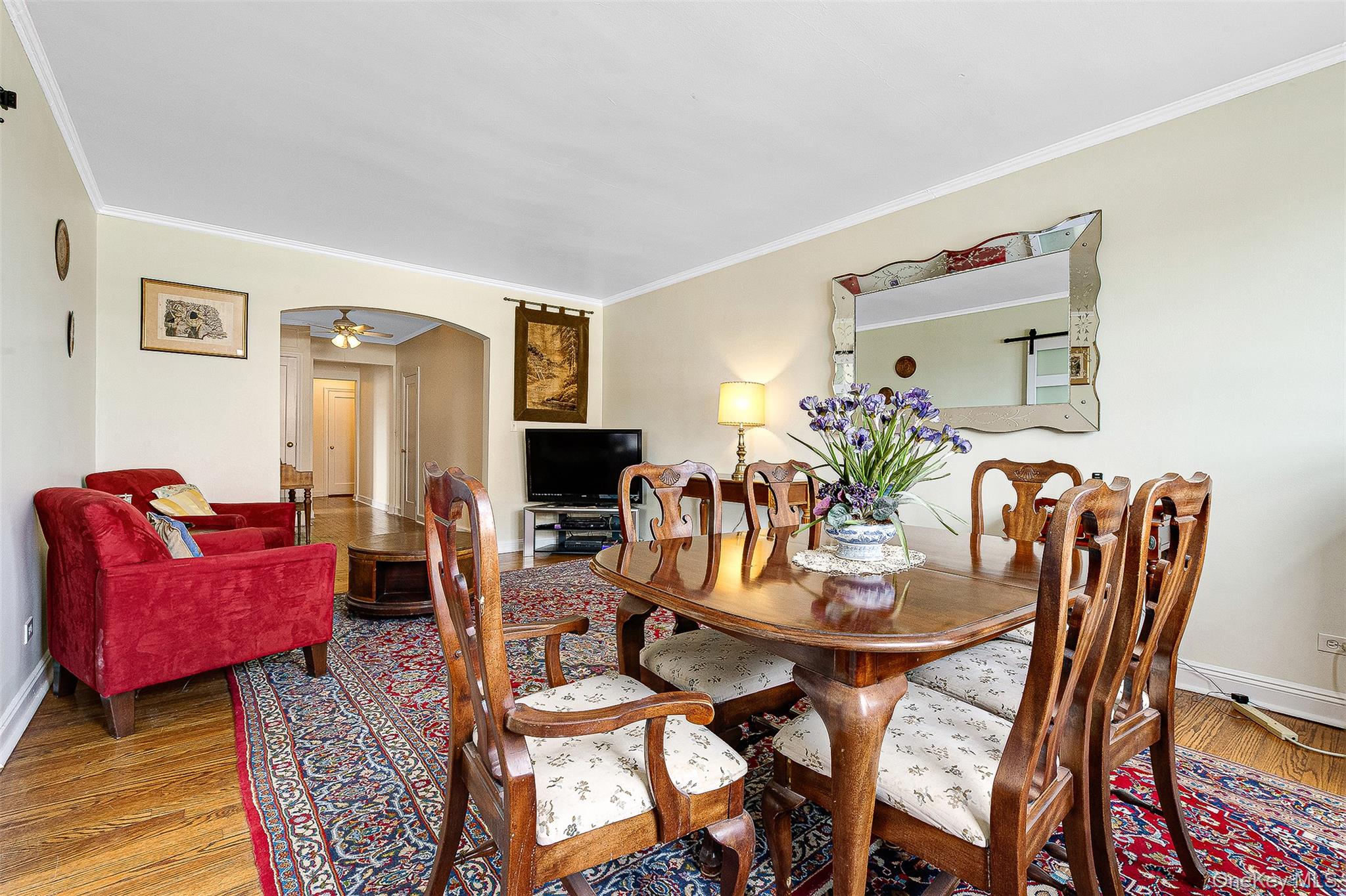 98-120 Queens Boulevard # 5/D, Rego Park, NY 11374