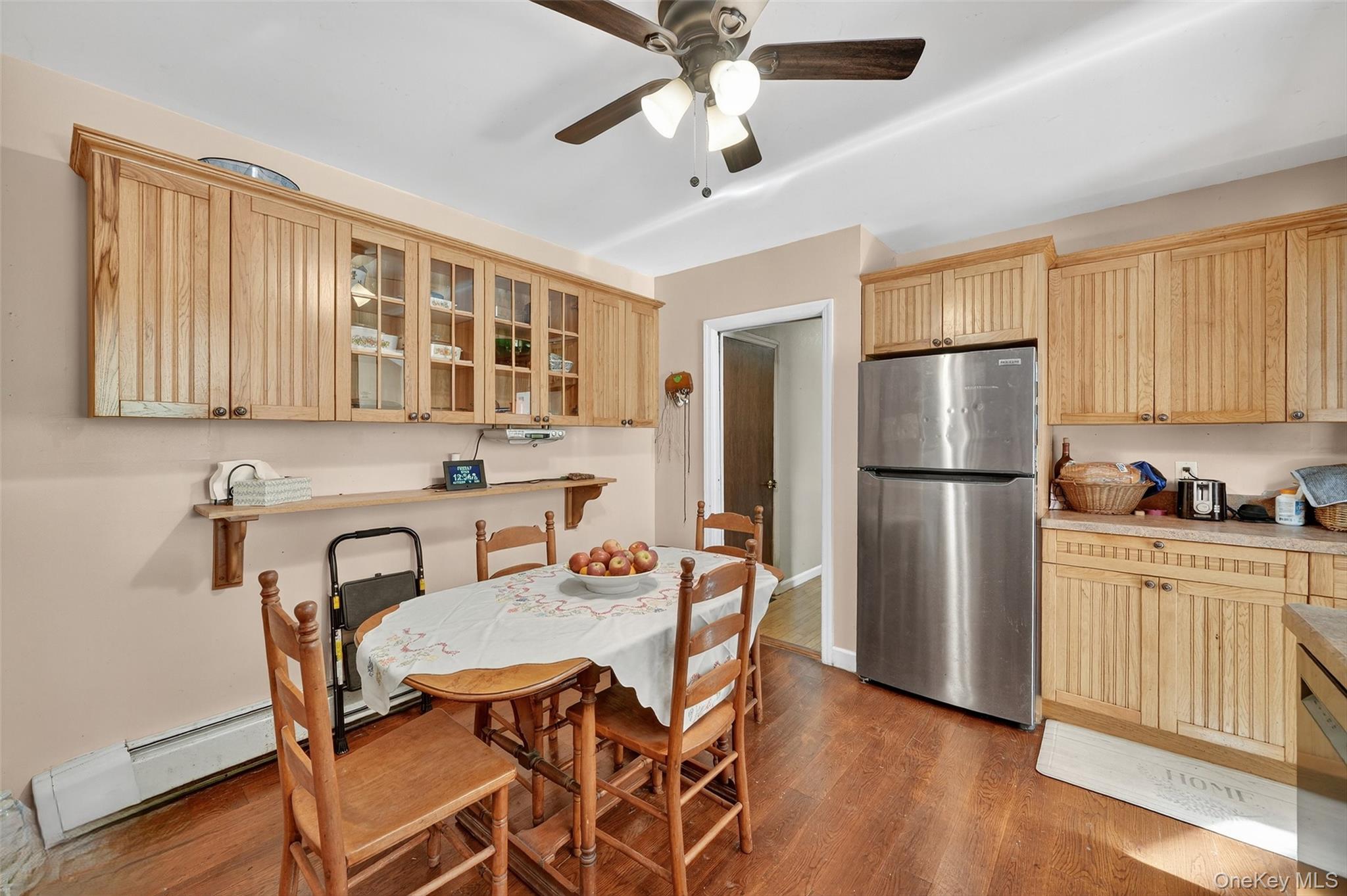 14 Halsey Place, Valhalla, NY 10595