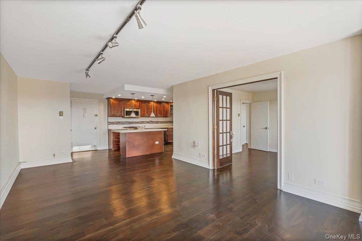 18-15 215th Street # 10 P, Bayside, NY 11360