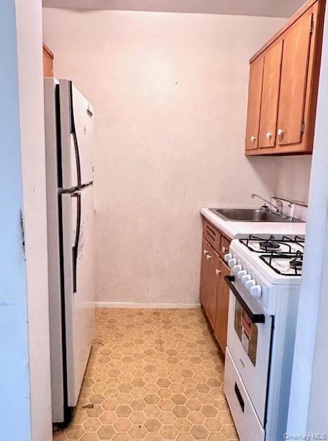 120 Horton Highway # Apt. A13, Mineola, NY 11501